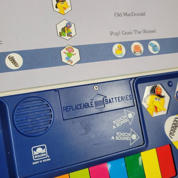 Sesame Street Book Golden Sing Along Play and Sing with Ernie 1993 hardcover - Picture 5 of 7